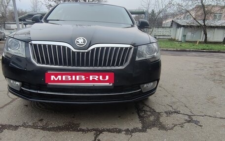 Skoda Superb III рестайлинг, 2014 год, 1 400 000 рублей, 18 фотография
