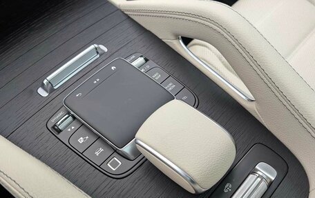 Mercedes-Benz GLS, 2025 год, 23 040 000 рублей, 13 фотография