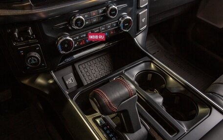 Ford F-150, 2025 год, 13 098 000 рублей, 16 фотография