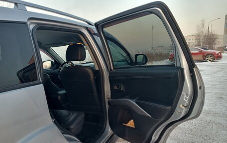 Mitsubishi Outlander III рестайлинг 3, 2010 год, 1 250 000 рублей, 17 фотография