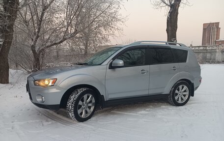 Mitsubishi Outlander III рестайлинг 3, 2010 год, 1 250 000 рублей, 27 фотография