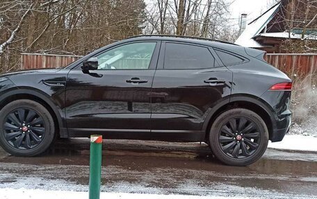 Jaguar E-Pace, 2020 год, 3 000 000 рублей, 4 фотография