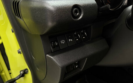 Suzuki Jimny, 2025 год, 3 850 000 рублей, 18 фотография