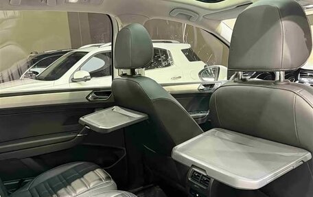 Volkswagen Touran III, 2022 год, 2 400 155 рублей, 14 фотография