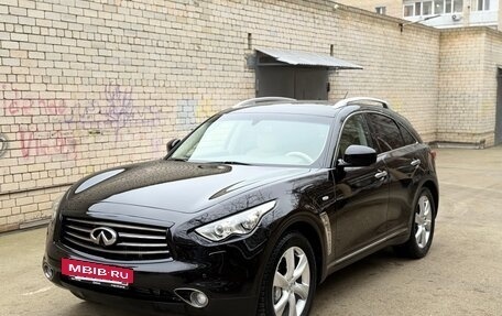 Infiniti FX II, 2012 год, 2 350 000 рублей, 2 фотография