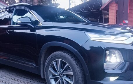 Hyundai Santa Fe IV, 2018 год, 3 500 000 рублей, 3 фотография