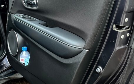 Honda Vezel, 2019 год, 2 150 000 рублей, 5 фотография