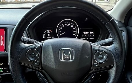 Honda Vezel, 2019 год, 2 150 000 рублей, 7 фотография