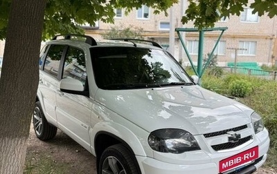 Chevrolet Niva I рестайлинг, 2018 год, 1 000 000 рублей, 1 фотография