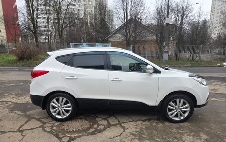 Hyundai ix35 I рестайлинг, 2012 год, 950 000 рублей, 1 фотография