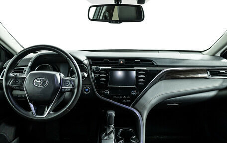 Toyota Camry, 2018 год, 2 799 898 рублей, 12 фотография