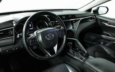 Toyota Camry, 2018 год, 2 799 898 рублей, 11 фотография