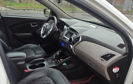 Hyundai ix35 I рестайлинг, 2012 год, 950 000 рублей, 6 фотография