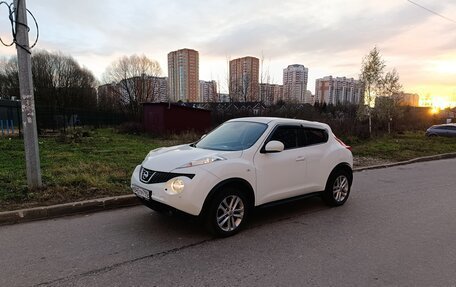 Nissan Juke II, 2013 год, 990 000 рублей, 2 фотография