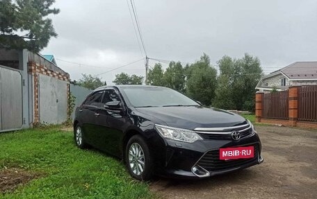 Toyota Camry, 2016 год, 1 800 000 рублей, 2 фотография