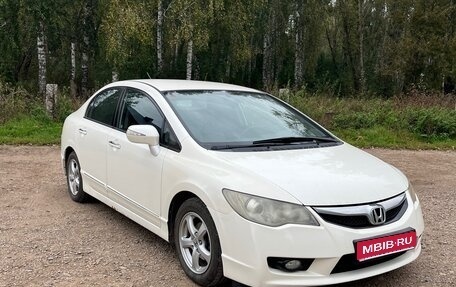 Honda Civic VIII, 2009 год, 750 000 рублей, 1 фотография