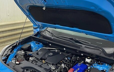 Toyota RAV4, 2019 год, 3 950 000 рублей, 7 фотография