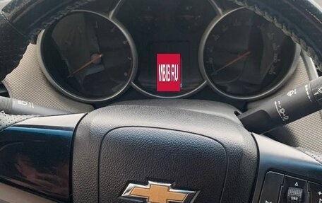 Chevrolet Cruze II, 2012 год, 800 000 рублей, 7 фотография