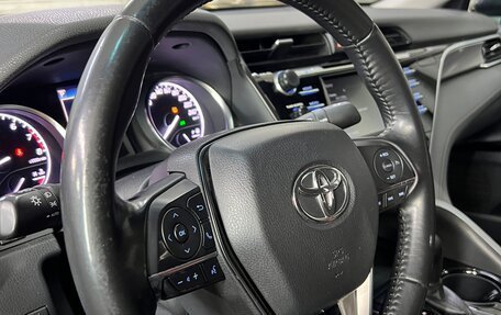 Toyota Camry, 2020 год, 2 370 000 рублей, 8 фотография