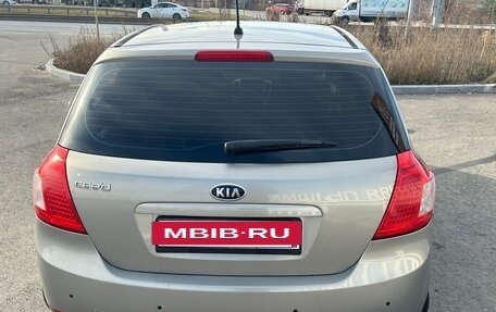 KIA cee'd I рестайлинг, 2010 год, 620 000 рублей, 4 фотография