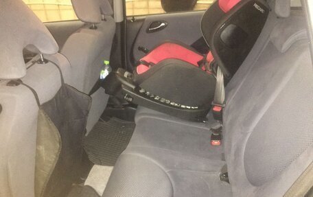 Honda Jazz I рестайлинг, 2006 год, 650 000 рублей, 7 фотография