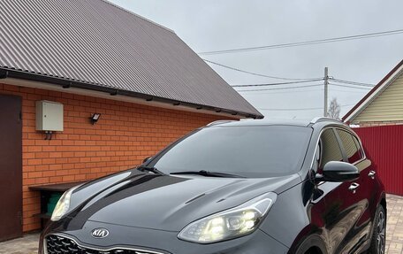 KIA Sportage IV рестайлинг, 2020 год, 2 600 000 рублей, 6 фотография