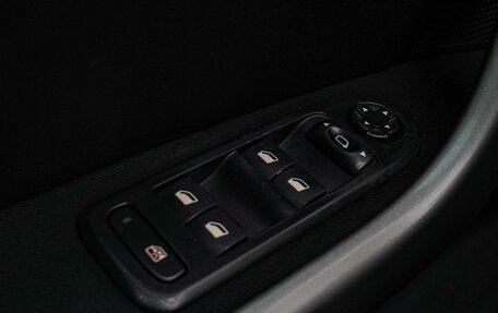 Peugeot 308 II, 2011 год, 640 000 рублей, 15 фотография