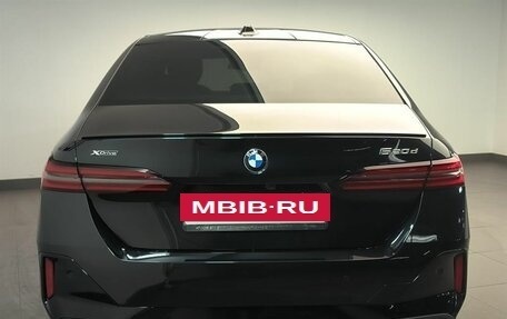 BMW 5 серия, 2025 год, 11 970 000 рублей, 6 фотография