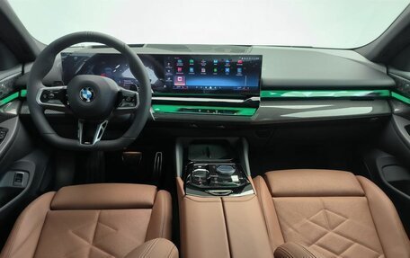 BMW 5 серия, 2025 год, 11 970 000 рублей, 7 фотография