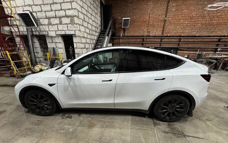 Tesla Model Y I, 2021 год, 5 000 000 рублей, 2 фотография