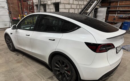 Tesla Model Y I, 2021 год, 5 000 000 рублей, 3 фотография