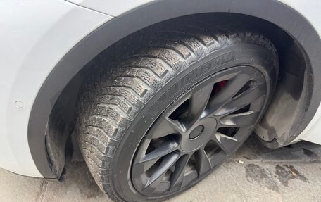 Tesla Model Y I, 2021 год, 5 000 000 рублей, 15 фотография