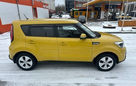 KIA Soul II рестайлинг, 2015 год, 1 350 000 рублей, 5 фотография