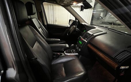 Land Rover Freelander II рестайлинг 2, 2010 год, 950 000 рублей, 10 фотография