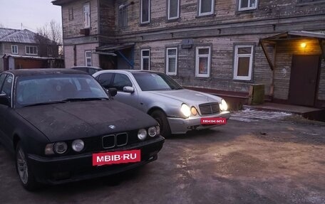 BMW 5 серия, 1991 год, 290 000 рублей, 4 фотография