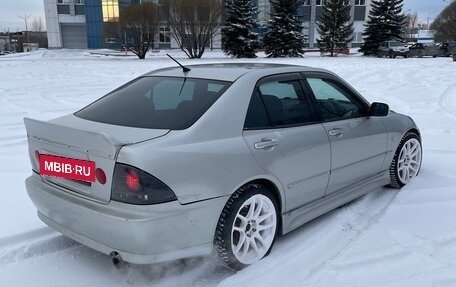 Toyota Altezza, 2002 год, 680 000 рублей, 7 фотография