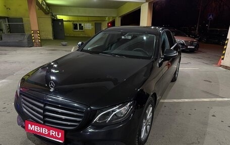 Mercedes-Benz E-Класс, 2020 год, 1 790 000 рублей, 3 фотография