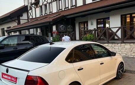 Volkswagen Polo VI (EU Market), 2018 год, 770 000 рублей, 1 фотография