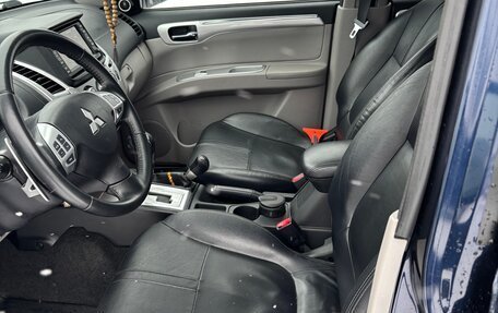 Mitsubishi Pajero Sport II рестайлинг, 2012 год, 2 700 000 рублей, 6 фотография