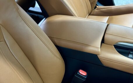 Lexus RX IV рестайлинг, 2020 год, 5 000 000 рублей, 17 фотография