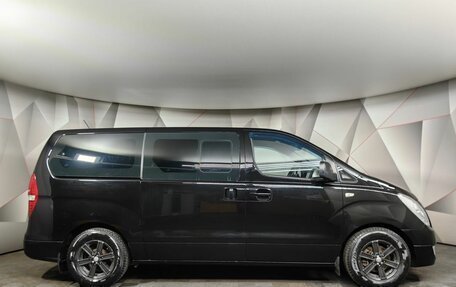 Hyundai H-1 II рестайлинг, 2015 год, 1 875 000 рублей, 6 фотография