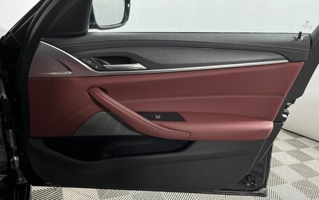 BMW 5 серия, 2023 год, 5 585 210 рублей, 29 фотография