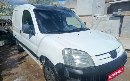 Peugeot Partner II рестайлинг 2, 2010 год, 250 000 рублей, 2 фотография