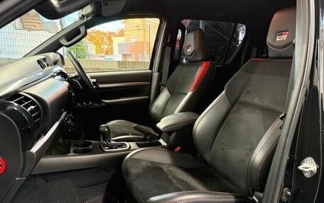 Toyota Hilux VIII, 2022 год, 4 290 099 рублей, 11 фотография