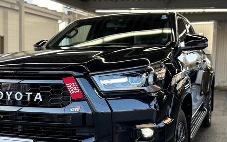 Toyota Hilux VIII, 2022 год, 4 290 099 рублей, 6 фотография