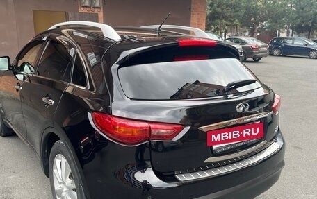 Infiniti FX II, 2011 год, 2 150 000 рублей, 2 фотография