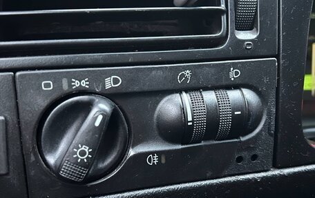 Volkswagen Golf III, 1993 год, 99 000 рублей, 11 фотография