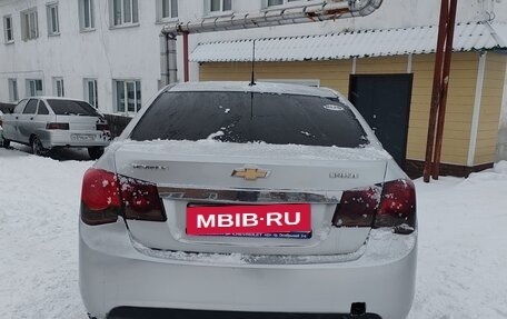 Chevrolet Cruze II, 2011 год, 450 000 рублей, 4 фотография