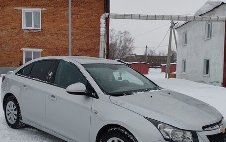 Chevrolet Cruze II, 2011 год, 450 000 рублей, 25 фотография