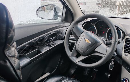 Chevrolet Cruze II, 2011 год, 450 000 рублей, 33 фотография